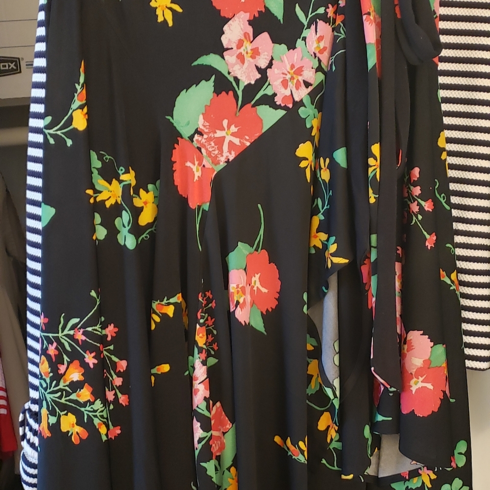 This DRAMATIC Drama skirt